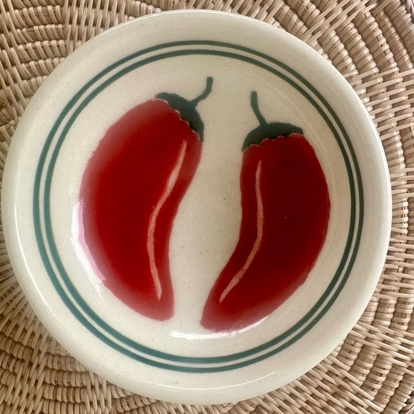 TWO Handcrafted Studio Pottery Bowls Chili Pepper signed JEM Jerome AZ 2019 4” - Picture 4 of 10